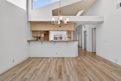 This 2 bed 3 bath home in the heart of the The Lakes Country on The Lakes Country Club in California - for sale on GolfHomes.com, golf home, golf lot