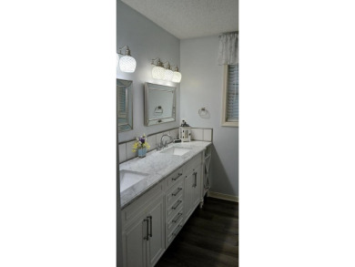 4 BDR  3BA 3150sq ft. with a furniture package including on Kimberling City Golf Club in Missouri - for sale on GolfHomes.com, golf home, golf lot