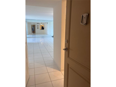 Spacious 2bedrooms and 2 full bathrooms at heart of Aventura,The on Turnberry Isle Resort and Club in Florida - for sale on GolfHomes.com, golf home, golf lot