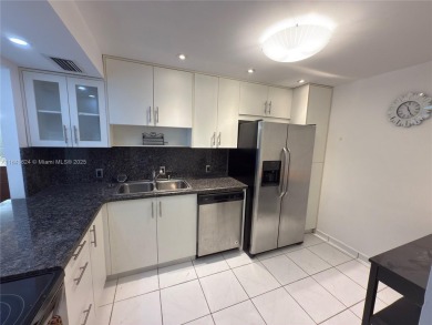 Spacious 2bedrooms and 2 full bathrooms at heart of Aventura,The on Turnberry Isle Resort and Club in Florida - for sale on GolfHomes.com, golf home, golf lot