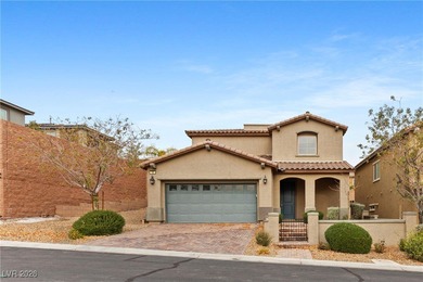 WOW! PERFECT 4 BED 4 BATH 2-STORY HOME LOCATED IN LAKE LAS on Falls Golf Course in Nevada - for sale on GolfHomes.com, golf home, golf lot
