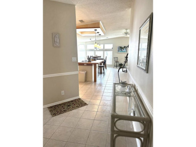 Beautiful Fully Furnished 2-Bedroom Palm Harbor Home - Move-In on Schalamar Creek Golf and Country Club in Florida - for sale on GolfHomes.com, golf home, golf lot