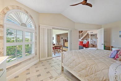 This beautifully renovated townhome in The Estuary at Jupiter on Jupiter Dunes Golf Course in Florida - for sale on GolfHomes.com, golf home, golf lot
