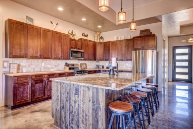 Fully Furnished Customized Rustic Retreat with Rooftop Deck  Hot on Sand Hollow Golf Resort in Utah - for sale on GolfHomes.com, golf home, golf lot