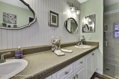 Welcome to this beautifully maintained 3-bedroom, 2-bathroom on Timber Pines Golf Course in Florida - for sale on GolfHomes.com, golf home, golf lot