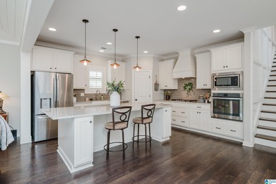 Beautiful Ballantrae home on the golf course! This 4BR, 3.5BA & on Ballantrae Golf Club in Alabama - for sale on GolfHomes.com, golf home, golf lot