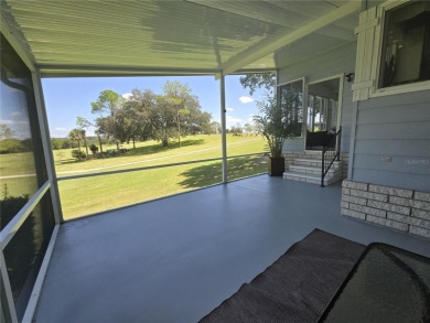 Fully renovated home in Zellwood Station, 2 bedrooms, 2 baths on Zellwood Station Country Club in Florida - for sale on GolfHomes.com, golf home, golf lot