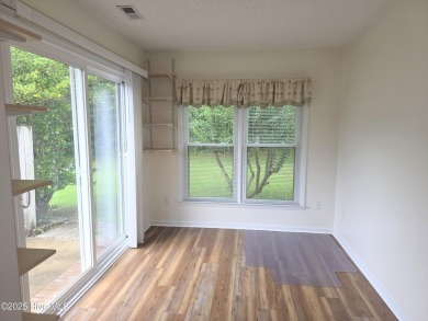 Convenient and Practical!  2 Bedroom townhome with loads of curb on River Bend Golf and Country Club in North Carolina - for sale on GolfHomes.com, golf home, golf lot