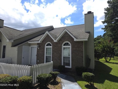 Convenient & Practical Living in River Bend!       
 This on River Bend Golf and Country Club in North Carolina - for sale on GolfHomes.com, golf home, golf lot