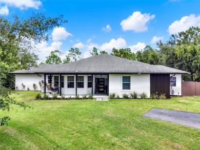 Welcome to Wedgefield Living -- your private sanctuary where on Wedgefield Golf Club in Florida - for sale on GolfHomes.com, golf home, golf lot