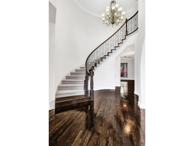 Step inside to freshly painted interiors and newly waxed on The Lakes at Castle Hill Golf Club in Texas - for sale on GolfHomes.com, golf home, golf lot