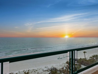Why choose between breathtaking beach views, serene golf course on Links on Longboat Golf Club in Florida - for sale on GolfHomes.com, golf home, golf lot
