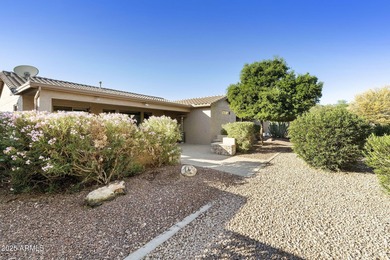 Amazing location for this 2BR, 2BA plus den Spyglass model in on Oakwood Golf Club  in Arizona - for sale on GolfHomes.com, golf home, golf lot