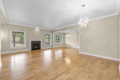 Large, single-level, pond-front home full of natural lighting on Meadowcreek Golf Resort in Idaho - for sale on GolfHomes.com, golf home, golf lot