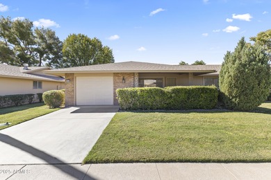 Don't miss seeing this mint condition home! Great Location! on Sun City Country Club in Arizona - for sale on GolfHomes.com, golf home, golf lot