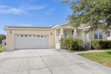 Beautiful 3  bedroom 2 full bath home. New Roof 2021 New A/C on Zellwood Station Country Club in Florida - for sale on GolfHomes.com, golf home, golf lot