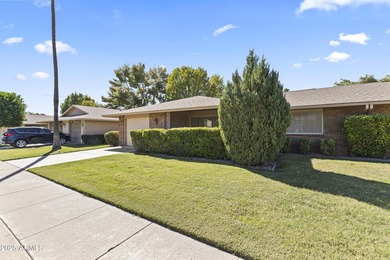 Don't miss seeing this mint condition home! Great Location! on Sun City Country Club in Arizona - for sale on GolfHomes.com, golf home, golf lot