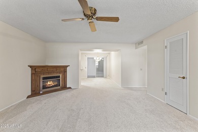 Don't miss seeing this mint condition home! Great Location! on Sun City Country Club in Arizona - for sale on GolfHomes.com, golf home, golf lot