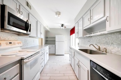 Check Out This Super Clean And Move-In Ready 2 Bed, 2 Bath Home on Sun City-Willow Creek / Willow Brook  in Arizona - for sale on GolfHomes.com, golf home, golf lot