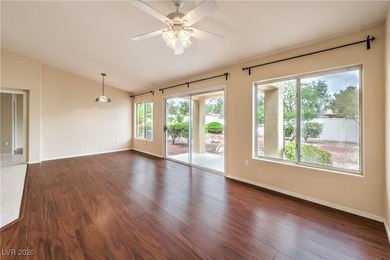 Nice single-story 2 bed, 2 bath townhome in Sun City Summerlin on Highland Falls Golf Club in Nevada - for sale on GolfHomes.com, golf home, golf lot