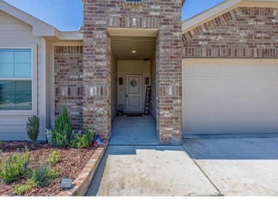 Welcome to this beautiful single-story home featuring 4 bedrooms on Cross Timbers Golf Course in Texas - for sale on GolfHomes.com, golf home, golf lot