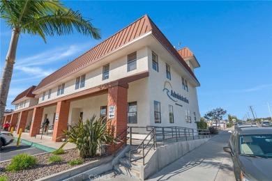 Step into this beautifully designed 2-bedroom, 1-bathroom on Leisure World Seal Beach Golf Course in California - for sale on GolfHomes.com, golf home, golf lot