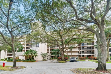 Discover this beautifully located condo in the highly on The Country Club At Boca Raton in Florida - for sale on GolfHomes.com, golf home, golf lot