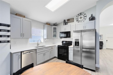 FULLY UPDATED 3 BEDROOM HOME IN OVIEDO'S GATED EKANA GREEN! *So on Twin Rivers Golf Club in Florida - for sale on GolfHomes.com, golf home, golf lot