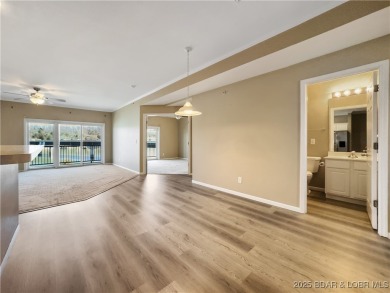 Sellers will consider all offers. Easy entry, just 9 steps down on The Club At Old Kinderhook in Missouri - for sale on GolfHomes.com, golf home, golf lot