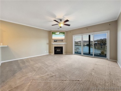 Sellers will consider all offers. Easy entry, just 9 steps down on The Club At Old Kinderhook in Missouri - for sale on GolfHomes.com, golf home, golf lot