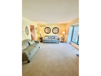2 story, 2 bed, 1.5 bath townhouse condo with basement and on Plum Brook Golf Club in Michigan - for sale on GolfHomes.com, golf home, golf lot