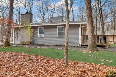 IMMACULATE RANCH WITH BRIGHT, OPEN FLOOR PLAN AND OVERSIZED on Lords Valley Country Club, Inc in Pennsylvania - for sale on GolfHomes.com, golf home, golf lot