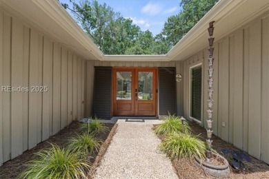 You'll be on vacation every day at 15 Deer Run Lane in Sea on Harbour Town Golf Links in South Carolina - for sale on GolfHomes.com, golf home, golf lot