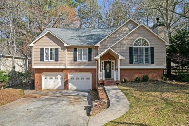 Beautiful property located in the Eagle Watch neighborhood where on Canongate At Eagle Watch Golf Club in Georgia - for sale on GolfHomes.com, golf home, golf lot