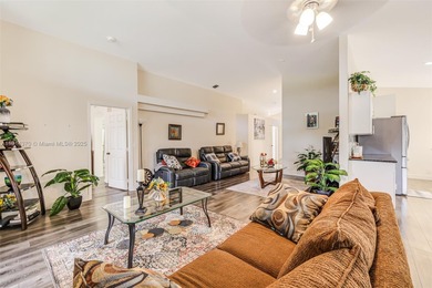 Welcome to this bright and inviting 3BR/2BA residence in the on Westchester Golf and Country Club in Florida - for sale on GolfHomes.com, golf home, golf lot