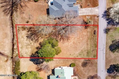 DESIRED ELITE BUILDING LOT in X zone near the cul-de-sac in the on Harbour Point Golf Club in North Carolina - for sale on GolfHomes.com, golf home, golf lot