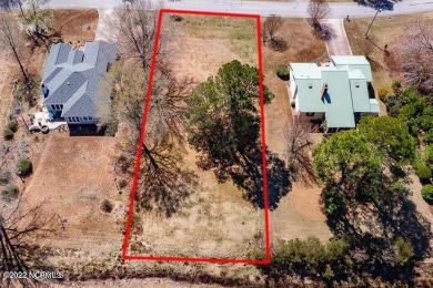 DESIRED ELITE BUILDING LOT in X zone near the cul-de-sac in the on Harbour Point Golf Club in North Carolina - for sale on GolfHomes.com, golf home, golf lot