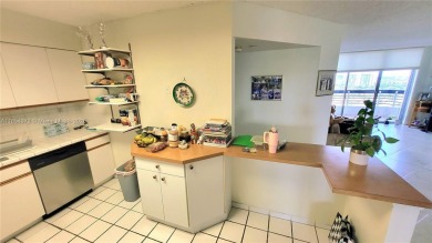 Bright and spacious 2BD/2BA unit  on the 25th Floor with 2 on Turnberry Isle Resort and Club in Florida - for sale on GolfHomes.com, golf home, golf lot