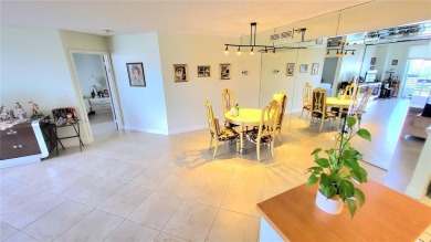 Bright and spacious 2BD/2BA unit  on the 25th Floor with 2 on Turnberry Isle Resort and Club in Florida - for sale on GolfHomes.com, golf home, golf lot