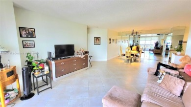 Bright and spacious 2BD/2BA unit  on the 25th Floor with 2 on Turnberry Isle Resort and Club in Florida - for sale on GolfHomes.com, golf home, golf lot