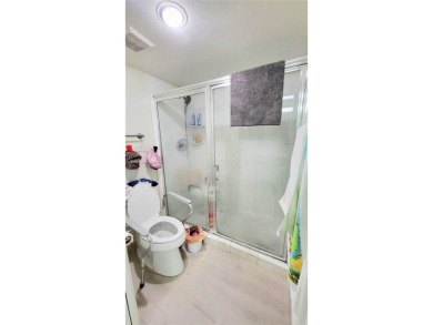 Bright and spacious 2BD/2BA unit  on the 25th Floor with 2 on Turnberry Isle Resort and Club in Florida - for sale on GolfHomes.com, golf home, golf lot