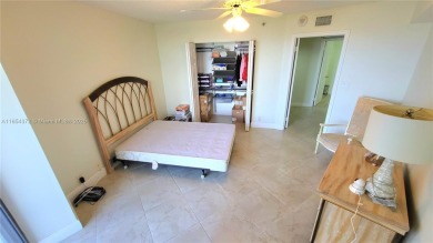 Bright and spacious 2BD/2BA unit  on the 25th Floor with 2 on Turnberry Isle Resort and Club in Florida - for sale on GolfHomes.com, golf home, golf lot
