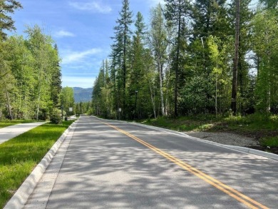 Bear Paw Court is a small enclave of building lots just off of on Whitefish Lake Golf Club in Montana - for sale on GolfHomes.com, golf home, golf lot