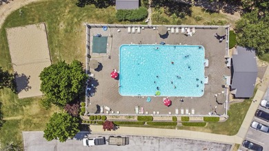 Discover the perfect blend of comfort and convenience in this on Holiday Hills Resort and Golf in Missouri - for sale on GolfHomes.com, golf home, golf lot