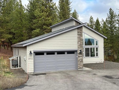 Clean, newer, contemporary home in prestigious MeadowCreek Golf on Meadowcreek Golf Resort in Idaho - for sale on GolfHomes.com, golf home, golf lot