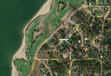 COUNTRY CLUB ESTATES LOT IN CASCADE! Highly sought after Country on Cascade Golf Course in Idaho - for sale on GolfHomes.com, golf home, golf lot