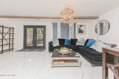 This stunning town home offers true resort-style living--updated on River Bend Golf and Country Club in North Carolina - for sale on GolfHomes.com, golf home, golf lot