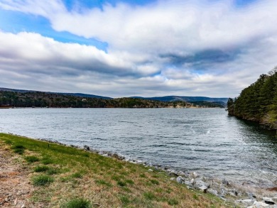 Looking for your mountain retreat? Wanting that Lake Life? Come on The Highlands Course at Lake Arrowhead in Georgia - for sale on GolfHomes.com, golf home, golf lot