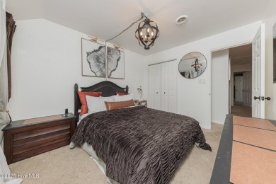This stunning town home offers true resort-style living--updated on River Bend Golf and Country Club in North Carolina - for sale on GolfHomes.com, golf home, golf lot