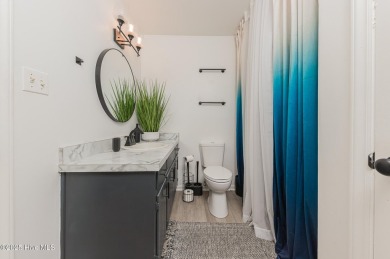 This stunning town home offers true resort-style living--updated on River Bend Golf and Country Club in North Carolina - for sale on GolfHomes.com, golf home, golf lot